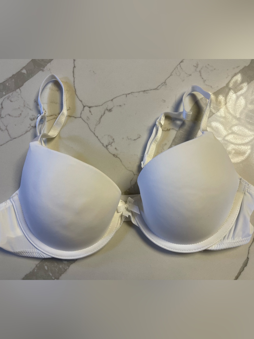Auden White The Everyday Bra Size 32B